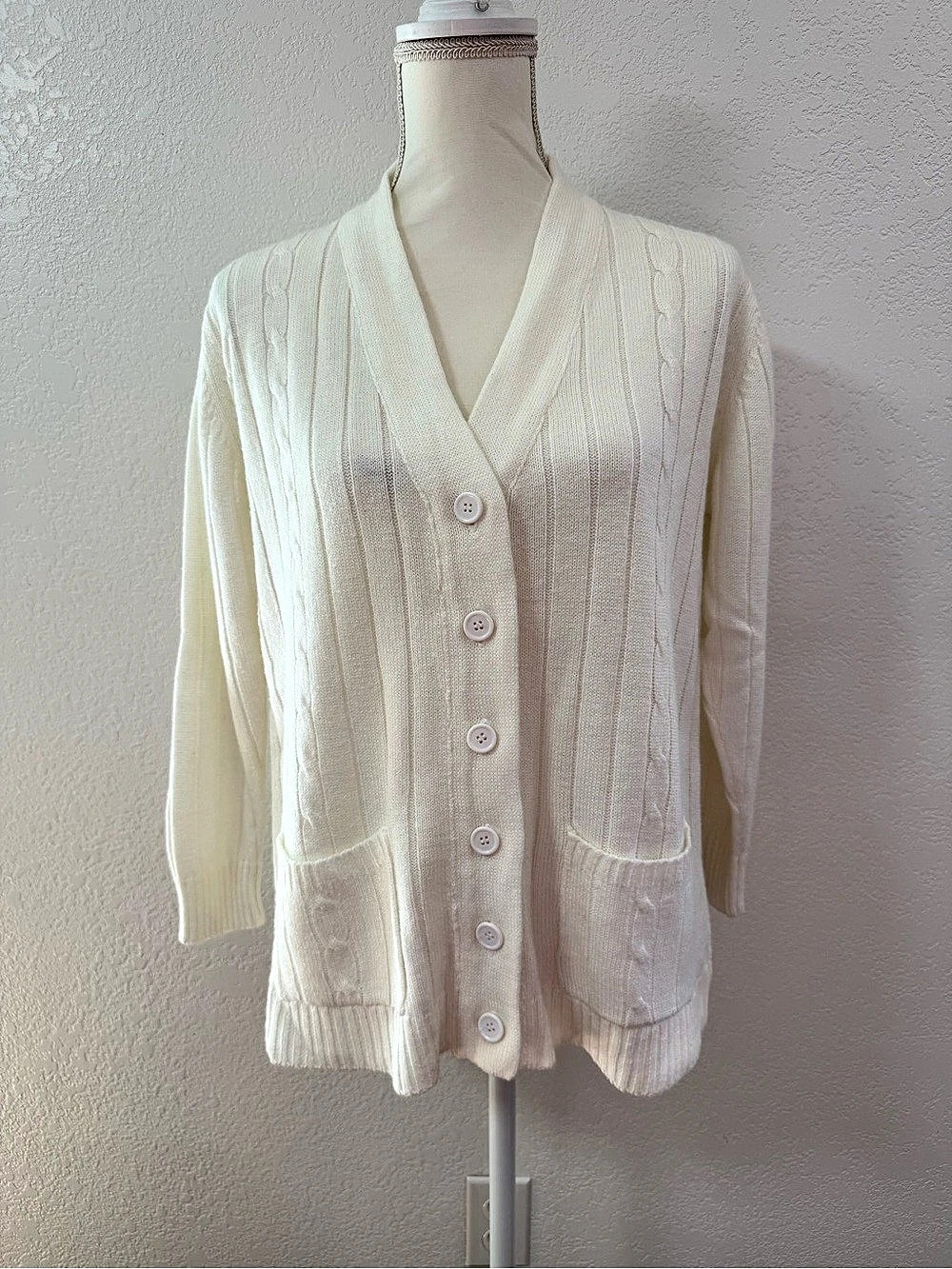 G.A.L.S Women's White Cable-Knit V-Neck Button Cardigan Sweater w/ Pockets